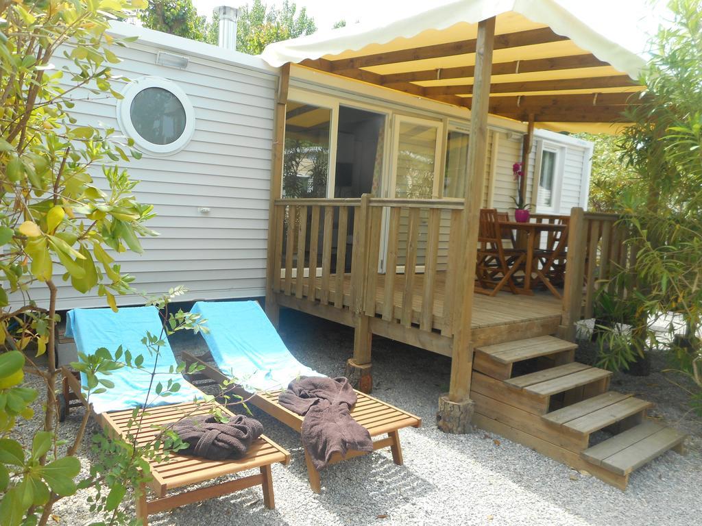 Vic'S Land Holidays Grimaud Rum bild