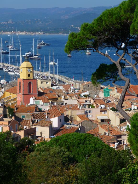Vic'S Land Holidays Grimaud Exteriör bild