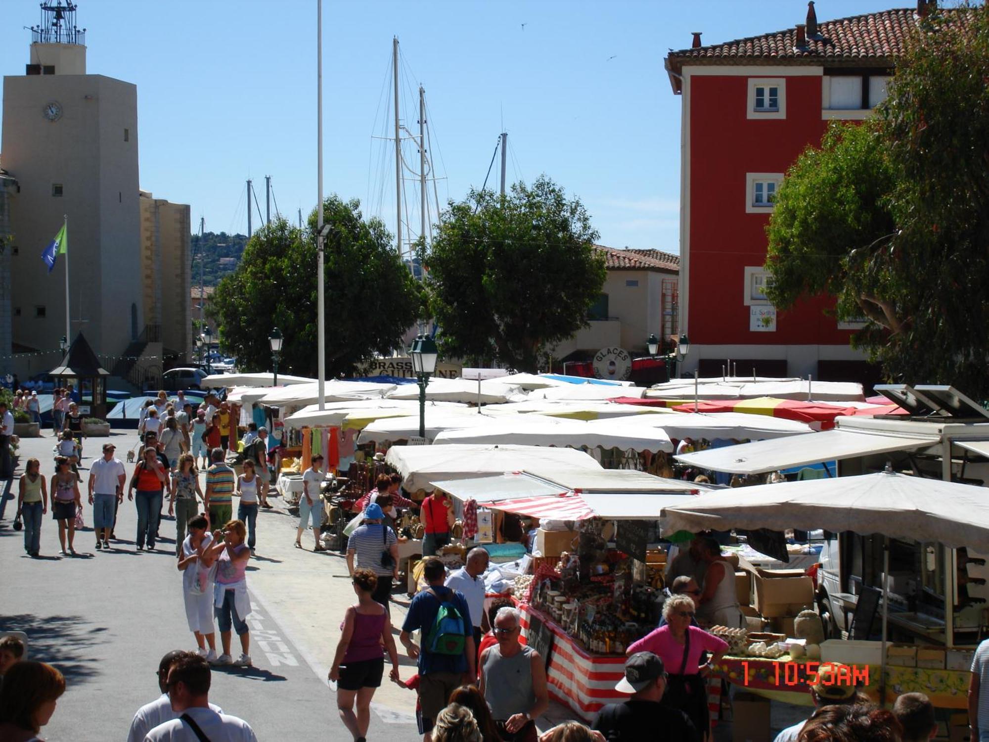 Vic'S Land Holidays Grimaud Exteriör bild